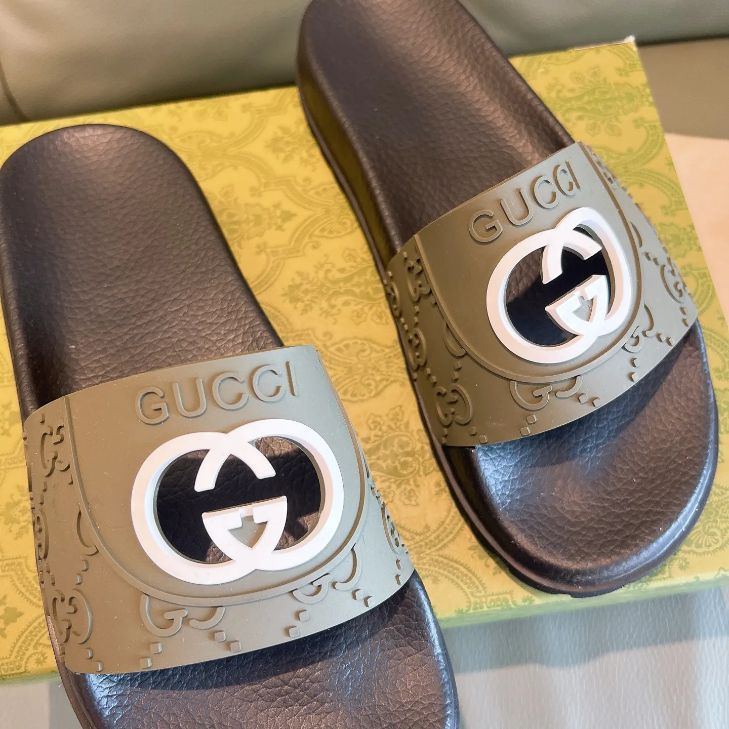 Men's Men's Shoes 130🐮🐮Gucci Gucci Slippers Gucci 2024 latest beach sandals slippers Original molding double G LOGO Original molding consistent Outsole: Men's Men's Shoes u double-layer outsole Size: 35-46